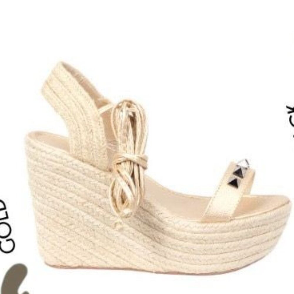 Gold Platform